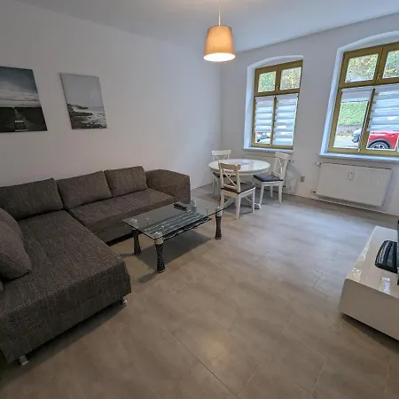 Apartamento Zwei Zimmer *
