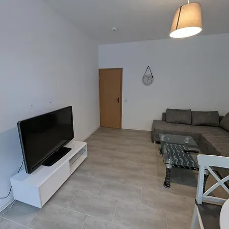 Apartamento Zwei Zimmer *